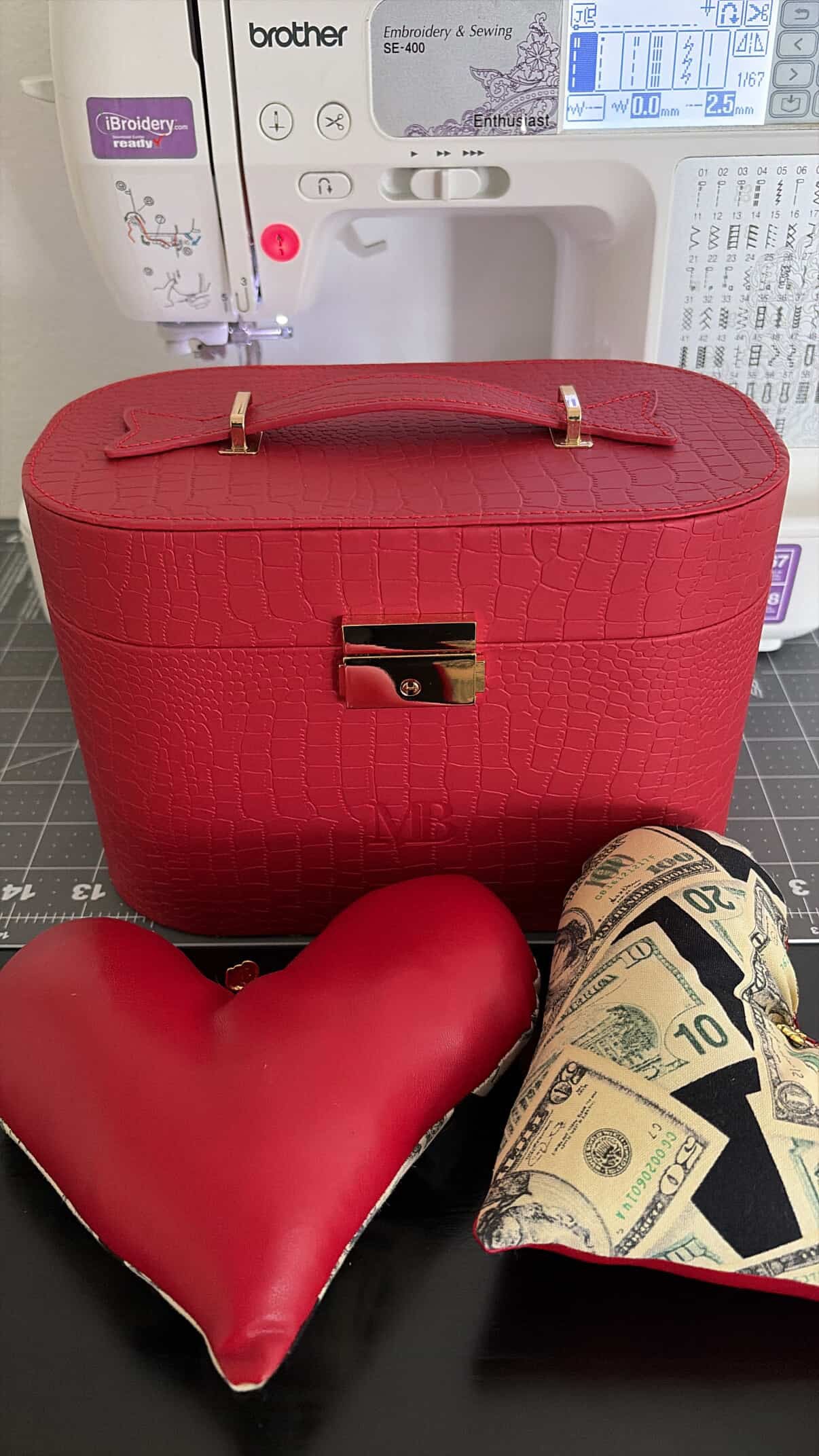 Red Crocodile Makeup Chest
